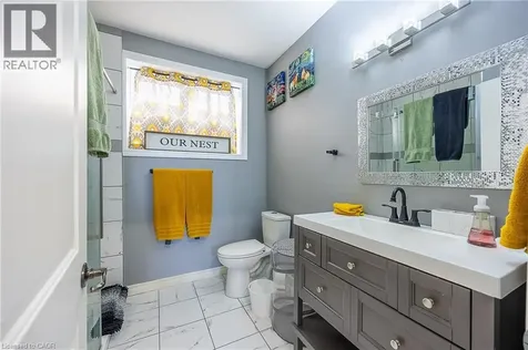 324 Courtland Street Delhi ON N4B 0A8