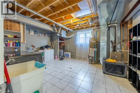 324 Courtland Street Delhi ON N4B 0A8