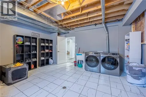 324 Courtland Street Delhi ON N4B 0A8