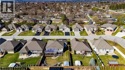 324 Courtland Street Delhi ON N4B 0A8