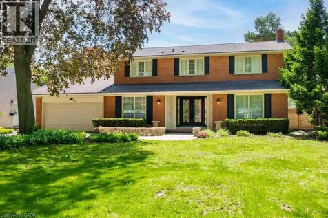 25 Braemar Place Hamilton ON L9C 1C9