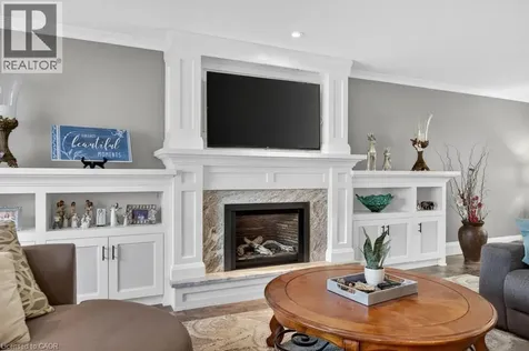 25 Braemar Place Hamilton ON L9C 1C9