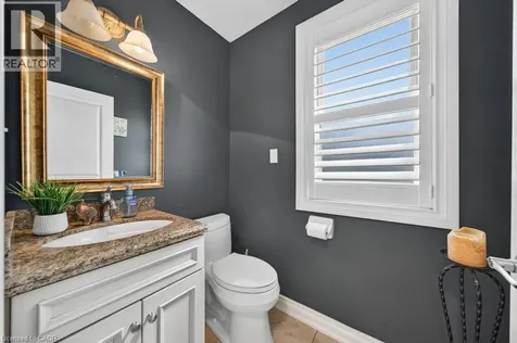 25 Braemar Place Hamilton ON L9C 1C9