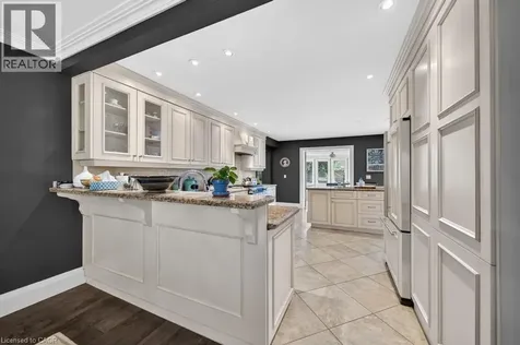 25 Braemar Place Hamilton ON L9C 1C9