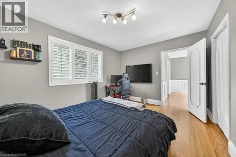 25 Braemar Place Hamilton ON L9C 1C9