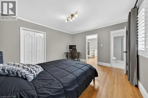 25 Braemar Place Hamilton ON L9C 1C9
