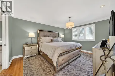 25 Braemar Place Hamilton ON L9C 1C9