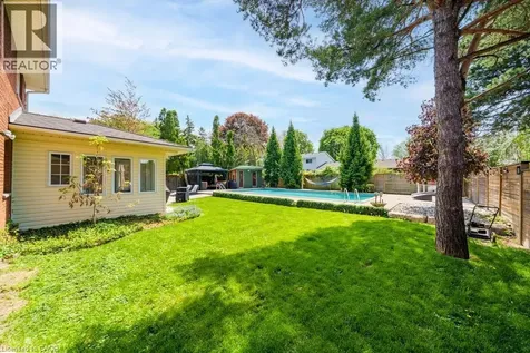 25 Braemar Place Hamilton ON L9C 1C9