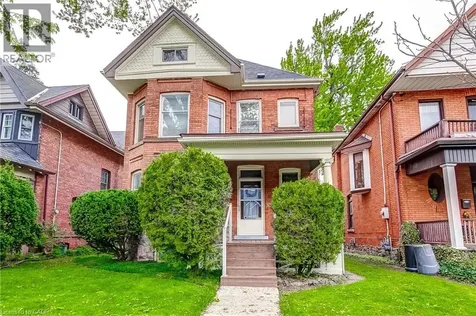 18 Fairleigh Crescent Hamilton ON L8M 2K9