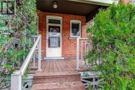 18 Fairleigh Crescent Hamilton ON L8M 2K9
