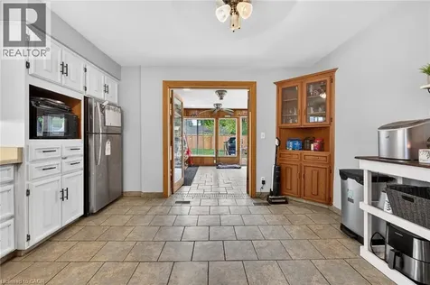 827 Pine Street Dunnville ON N1A 2M6