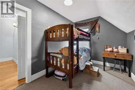 827 Pine Street Dunnville ON N1A 2M6