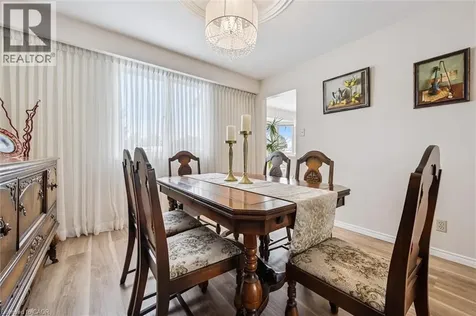 488 Heather Hill Place Waterloo ON N2T 1H7
