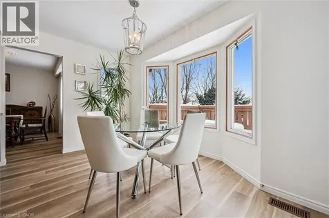 488 Heather Hill Place Waterloo ON N2T 1H7