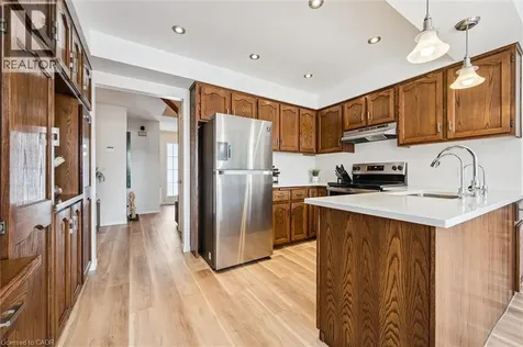 488 Heather Hill Place Waterloo ON N2T 1H7