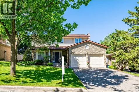 488 Heather Hill Place Waterloo ON N2T 1H7