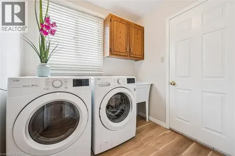 488 Heather Hill Place Waterloo ON N2T 1H7