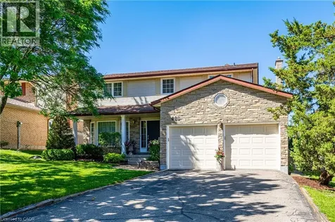 488 Heather Hill Place Waterloo ON N2T 1H7