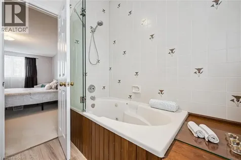 488 Heather Hill Place Waterloo ON N2T 1H7