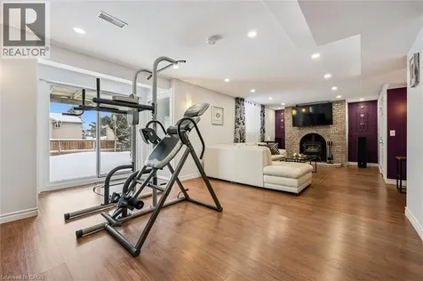 488 Heather Hill Place Waterloo ON N2T 1H7