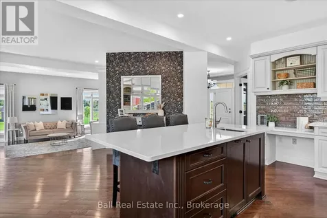 582 Lily Lake Road Selwyn ON K9J 6X3