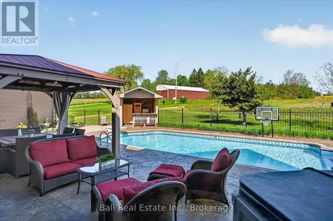 582 Lily Lake Road Selwyn ON K9J 6X3