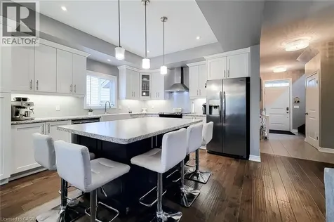 4274 Sixth Avenue Niagara Falls ON L2E 4S8