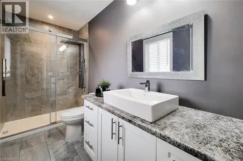 4274 Sixth Avenue Niagara Falls ON L2E 4S8