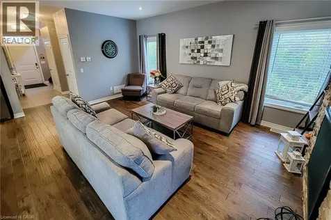 4274 Sixth Avenue Niagara Falls ON L2E 4S8