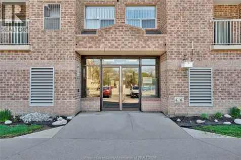 8335 Wyandotte Street East Windsor ON N8S 4S8