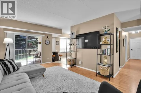 8335 Wyandotte Street East Windsor ON N8S 4S8