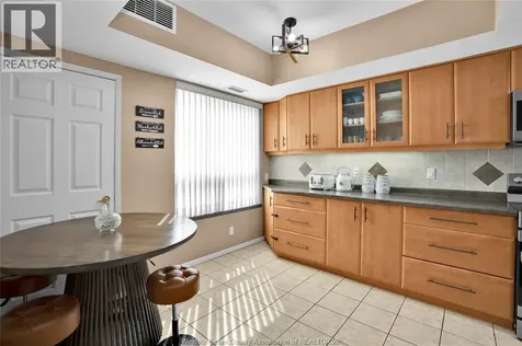 8335 Wyandotte Street East Windsor ON N8S 4S8