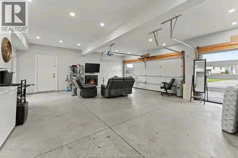 111 Lambert Street Amherstburg ON N9V 0G6