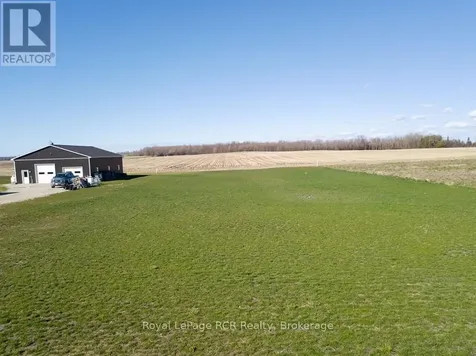 418 Hayes Lake Avenue Huron-kinloss ON N0G 2B0