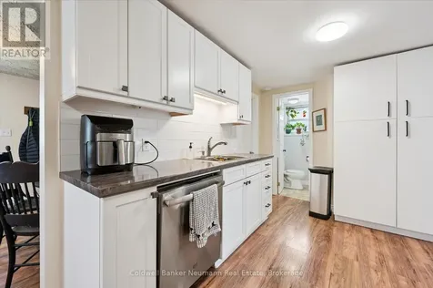 161 Grange Street Guelph (st. George's) ON N1E 2V7