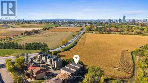 127 Peridot Private Ottawa ON K2C 3M3