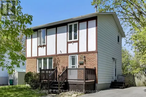 25 Uxbridge Crescent Ottawa ON K2L 1P6