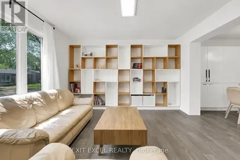25 Uxbridge Crescent Ottawa ON K2L 1P6