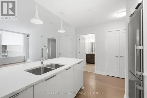 530 De Mazenod Avenue Ottawa ON K1S 5W8