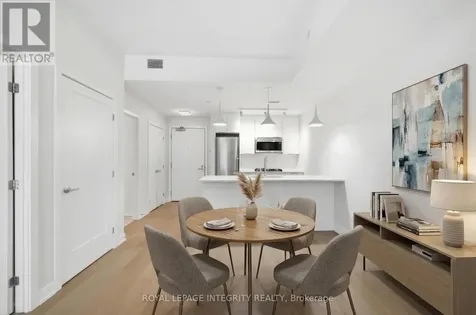 530 De Mazenod Avenue Ottawa ON K1S 5W8