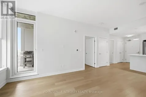 530 De Mazenod Avenue Ottawa ON K1S 5W8