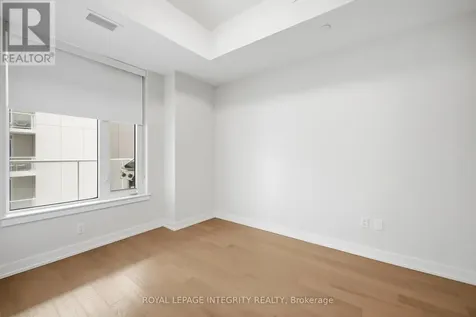 530 De Mazenod Avenue Ottawa ON K1S 5W8