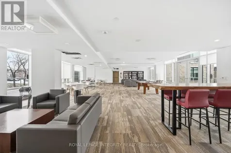 530 De Mazenod Avenue Ottawa ON K1S 5W8