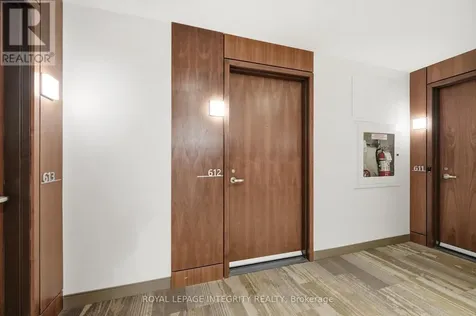 530 De Mazenod Avenue Ottawa ON K1S 5W8
