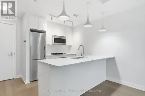 530 De Mazenod Avenue Ottawa ON K1S 5W8