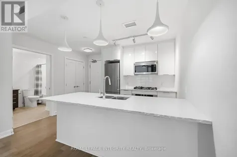 530 De Mazenod Avenue Ottawa ON K1S 5W8