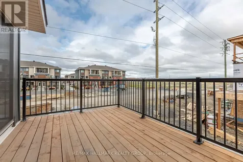 287 Zenith Private Ottawa ON K2J 6N2