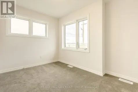 287 Zenith Private Ottawa ON K2J 6N2