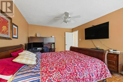 29 Jackson Court Ottawa ON K2K 1B6