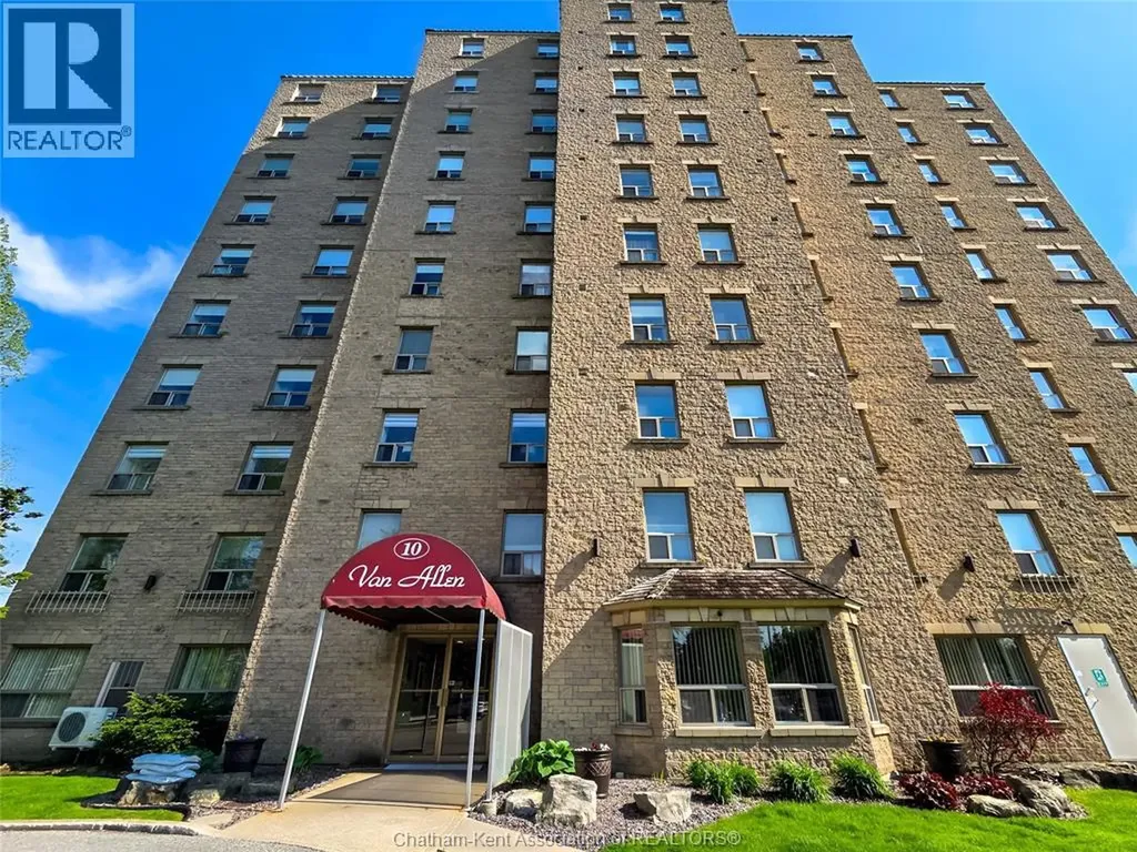 10 Van Allen Avenue Chatham ON N7L 5K1
